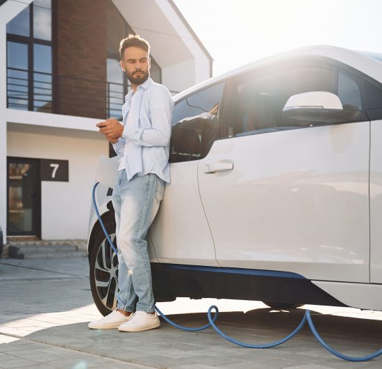 Laadpaal voor thuis: Bezuinigen op energiekosten met elektrisch laden