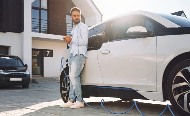 Laadpaal voor thuis: Bezuinigen op energiekosten met elektrisch laden