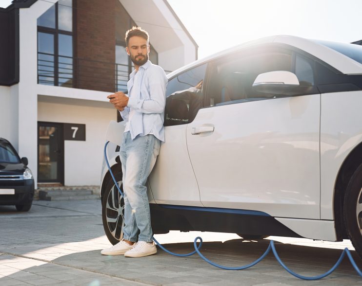Laadpaal voor thuis: Bezuinigen op energiekosten met elektrisch laden